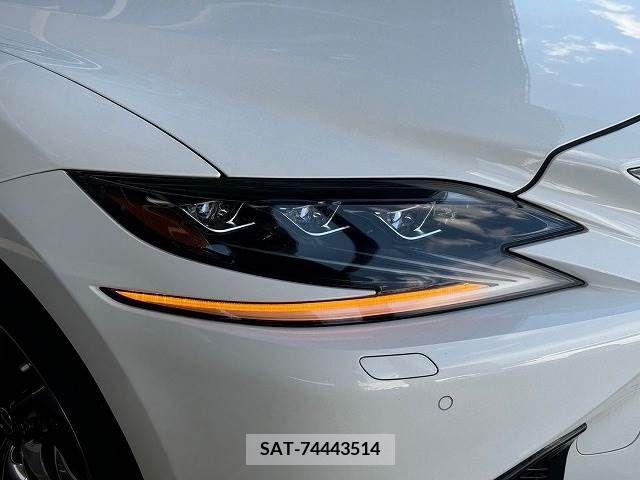 Lexus LS 2018-02 391888-19