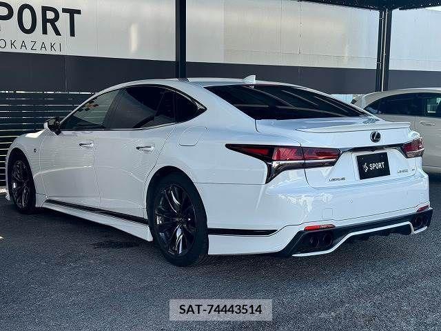 Lexus LS 2018-02 391888-16