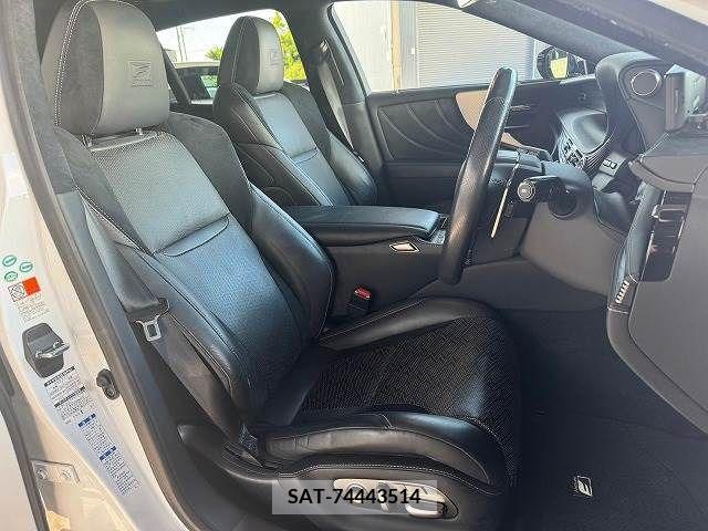 Lexus LS 2018-02 391888-4