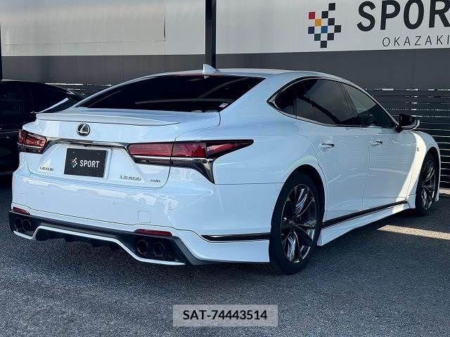 Lexus LS 2018-02 391888-15