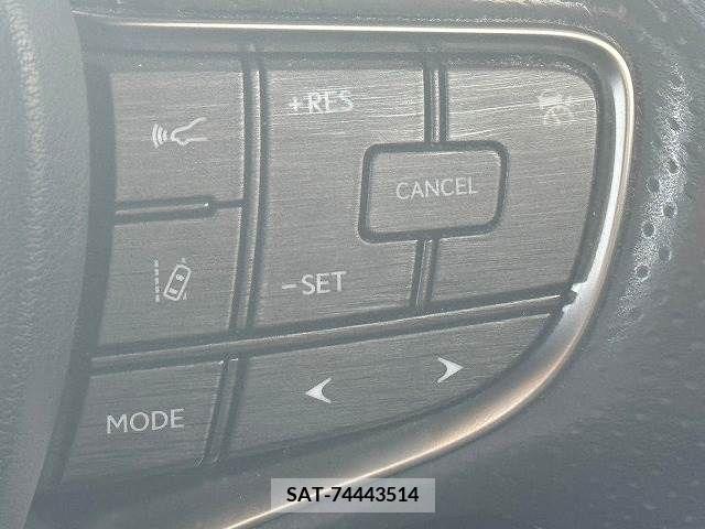 Lexus LS 2018-02 391888-6