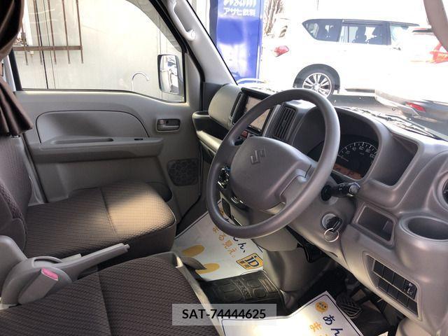 Suzuki EVERY 2016-03 297385-19