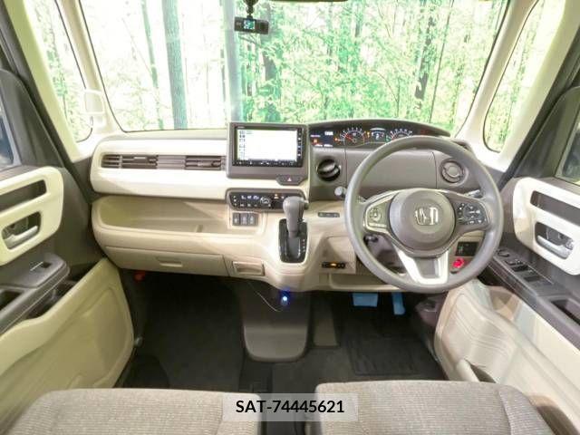 Honda N BOX 2018-09 338039-1
