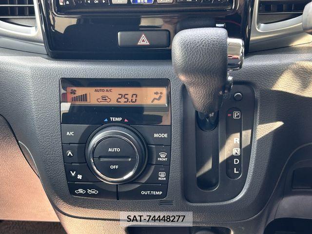 Suzuki SPACIA 2013-11 368607-13