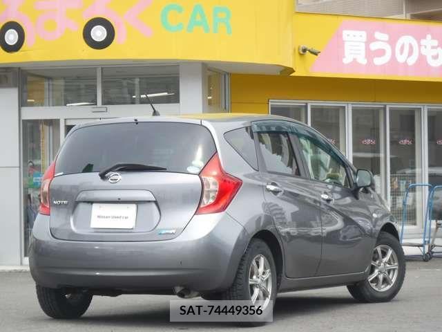 Nissan NOTE 2013-09 372722-1