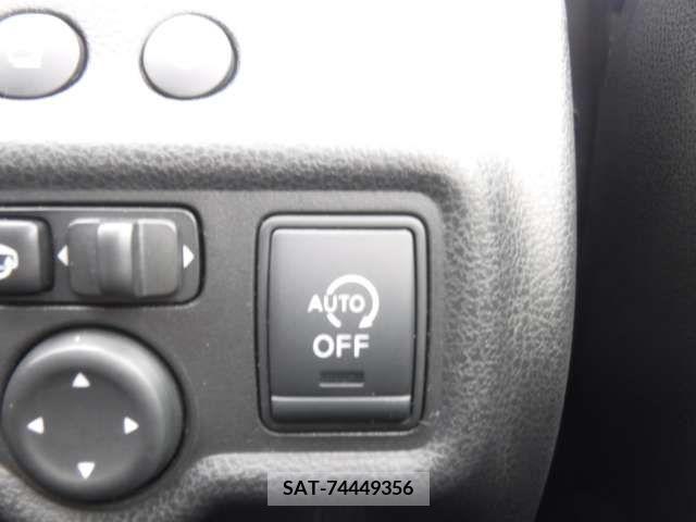 Nissan NOTE 2013-09 372722-7