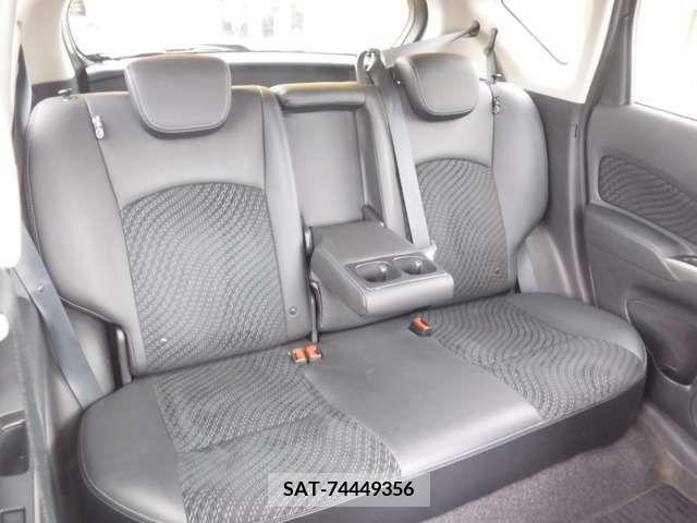 Nissan NOTE 2013-09 372722-13