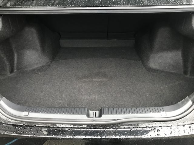 Toyota MARK X 2017-07 195681-14