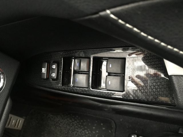 Toyota MARK X 2017-07 195681-22