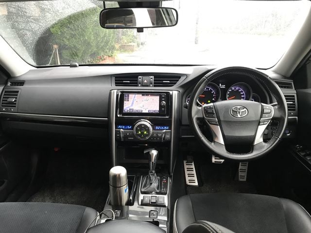 Toyota MARK X 2017-07 195681-2