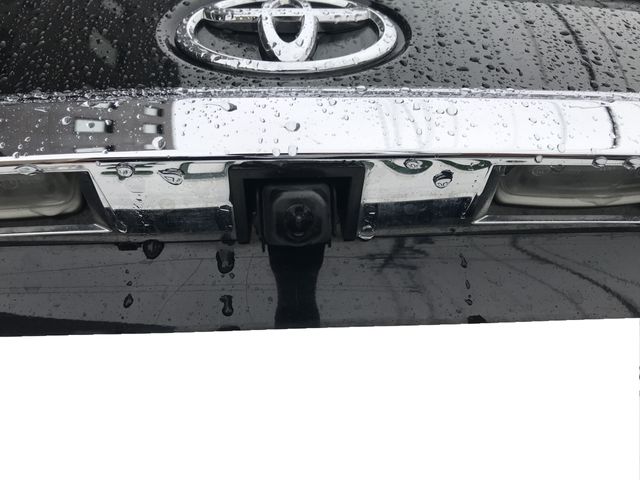 Toyota MARK X 2017-07 195681-15