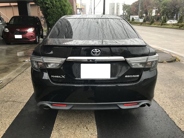 Toyota MARK X 2017-07 195681-8