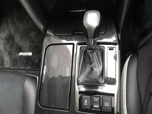 Toyota MARK X 2017-07 195681-25