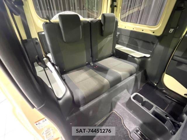 Suzuki JIMNY 2019-01 337885-9
