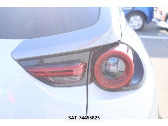 Mazda MX-30 2021-01 364361-11