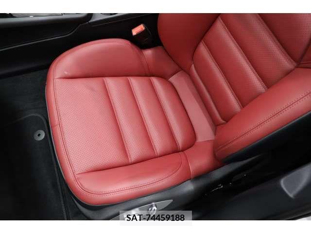 Porsche MACAN 2023-08 320115-8