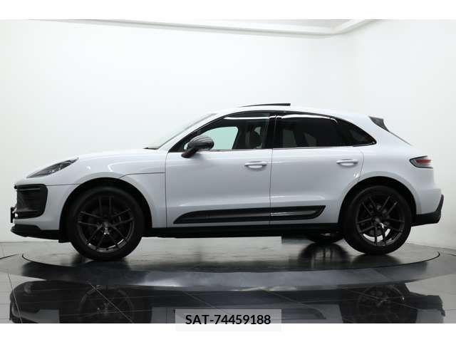Porsche MACAN 2023-08 320115-4