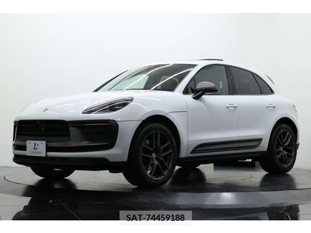 Porsche MACAN 2023-08 320115-3