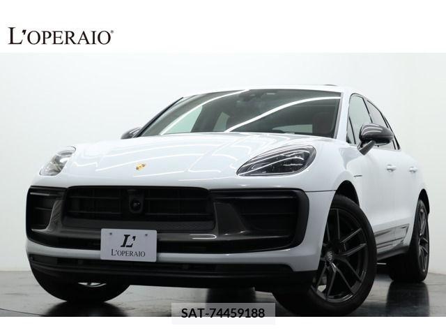 Porsche MACAN 2023-08 320115-0