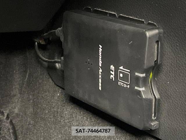 Honda VEZEL 2014-03 315255-8