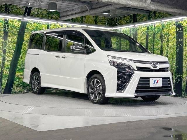 Toyota VOXY 2018-04 26591-16