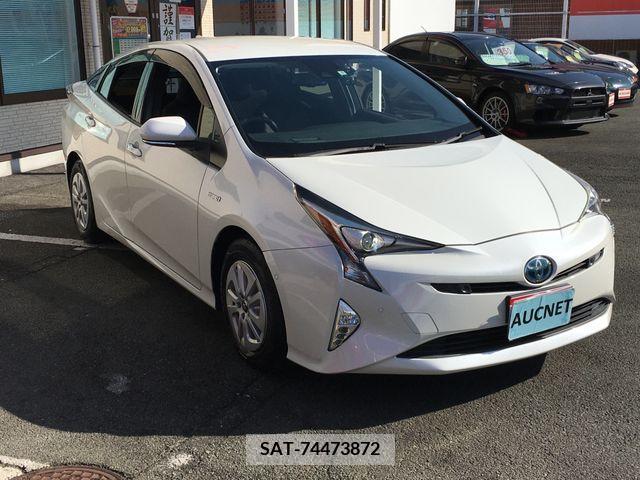 Toyota PRIUS 2017-06 205240-3