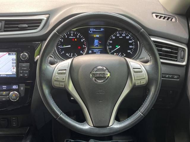 Nissan X-TRAIL 2016-09 5330-11
