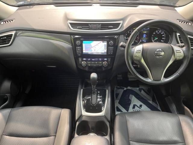 Nissan X-TRAIL 2016-09 5330-1