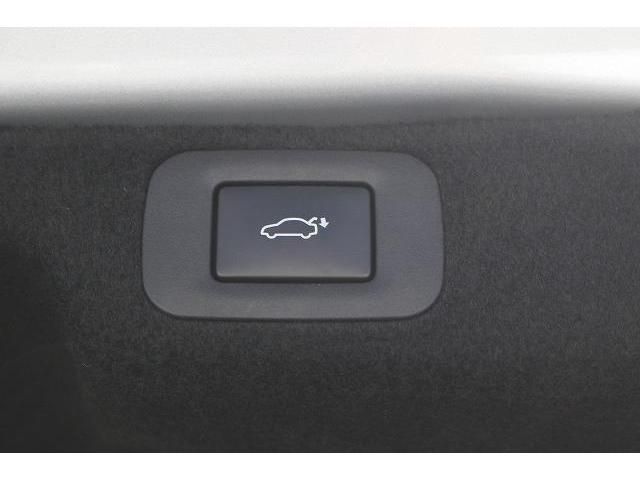 Lexus LS 2017-12 18986-4