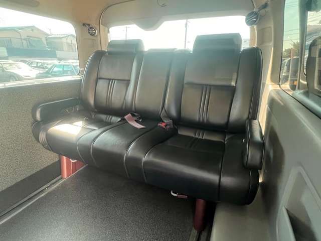 Toyota HIACE WAGON 2006-10 182535-14