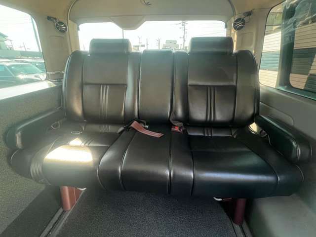 Toyota HIACE WAGON 2006-10 182535-13