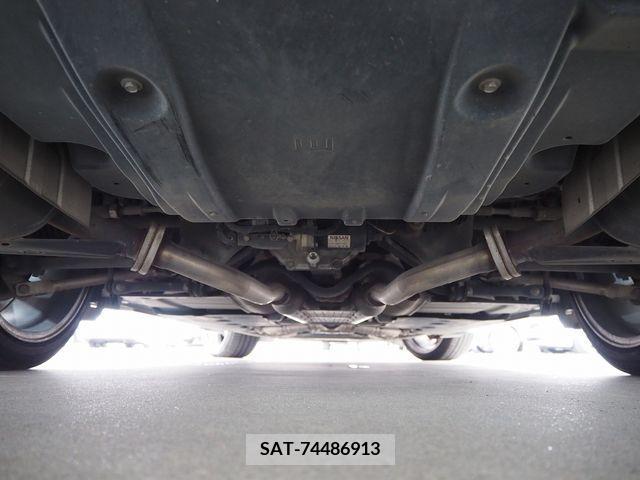 Nissan FUGA 2015-07 353749-20