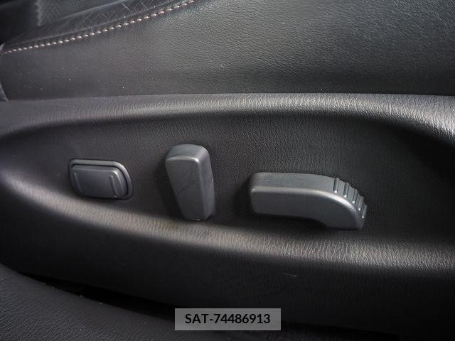 Nissan FUGA 2015-07 353749-27
