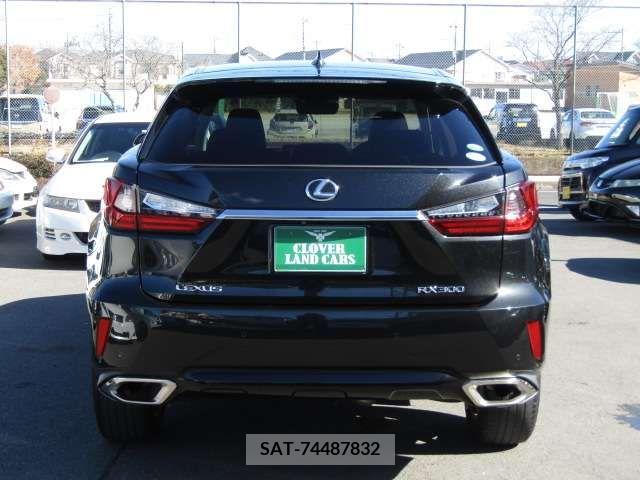 Lexus RX 2019-02 212622-5