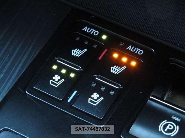 Lexus RX 2019-02 212622-16