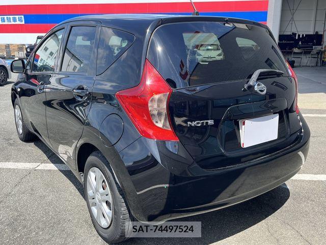 Nissan NOTE 2014-11 365338-6