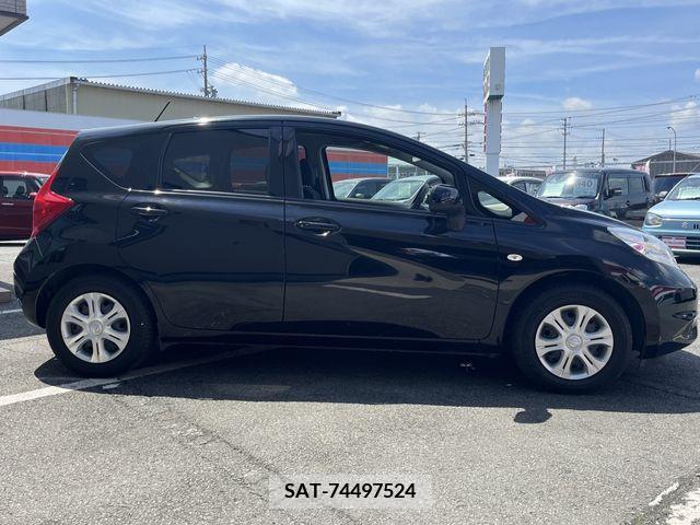 Nissan NOTE 2014-11 365338-3