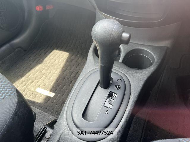 Nissan NOTE 2014-11 365338-19