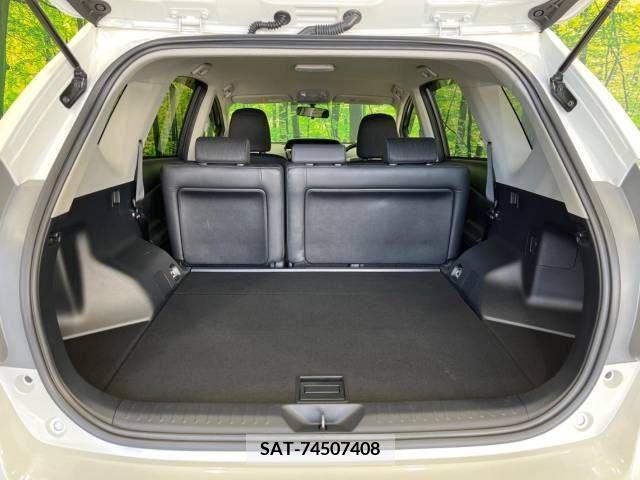 Toyota PRIUS ALPHA 2015-05 214547-10