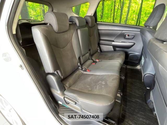 Toyota PRIUS ALPHA 2015-05 214547-9