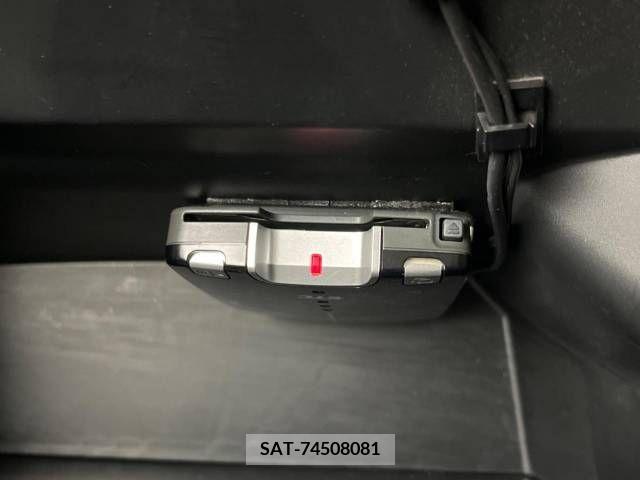 Honda N BOX CUSTOM 2015-09 336819-6