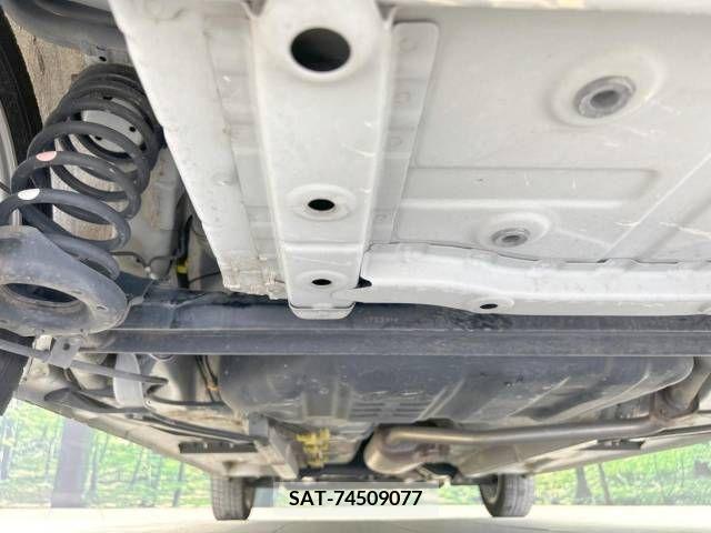 Daihatsu WAKE 2017-08 342859-19