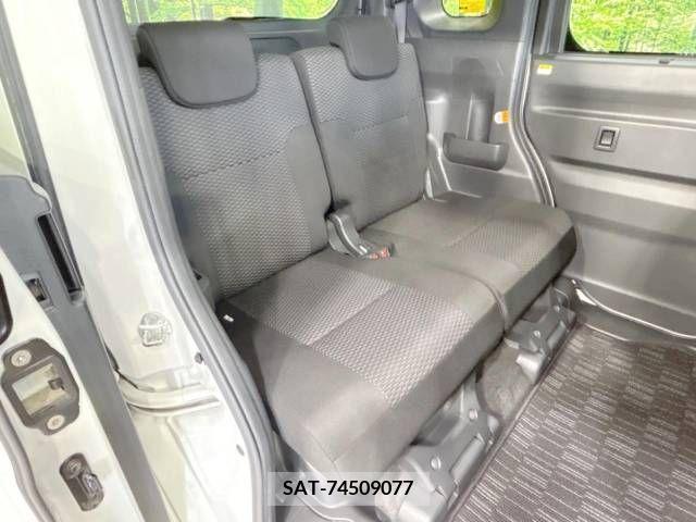 Daihatsu WAKE 2017-08 342859-9