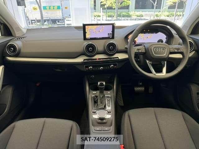Audi Q2 2024-03 377537-7