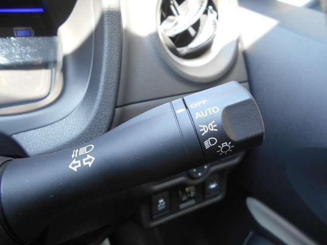 Nissan NOTE 2018-06 3545-7