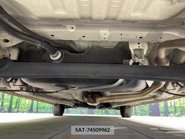 Suzuki SPACIA 2021-07 285520-19