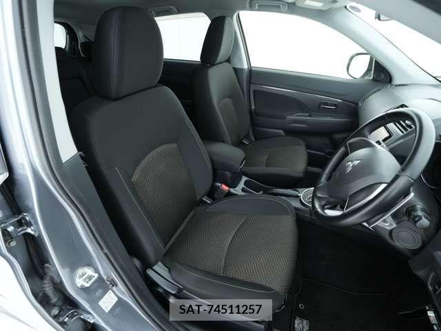 Mitsubishi RVR 2014-03 283875-4