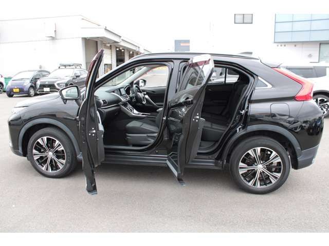 Mitsubishi ECLIPSE CROSS 2018-03 1343-16