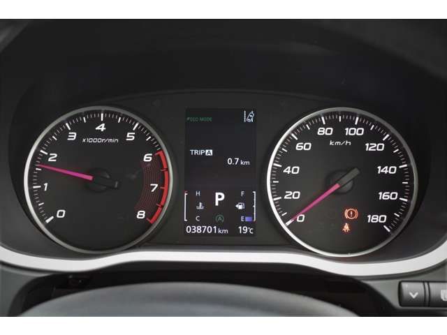 Mitsubishi ECLIPSE CROSS 2018-03 1343-9