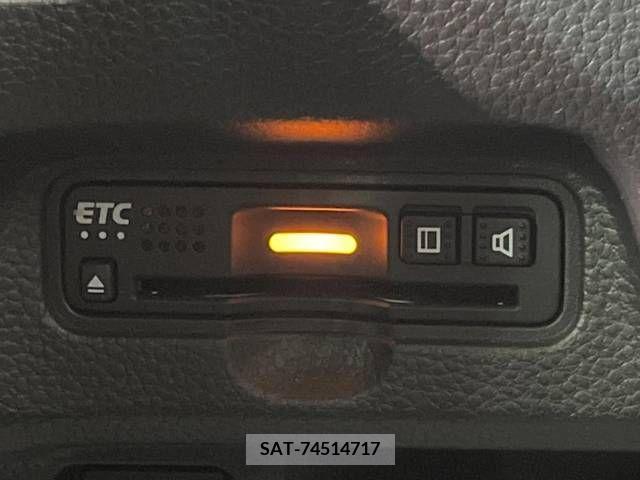 Honda N BOX CUSTOM 2019-05 246263-7